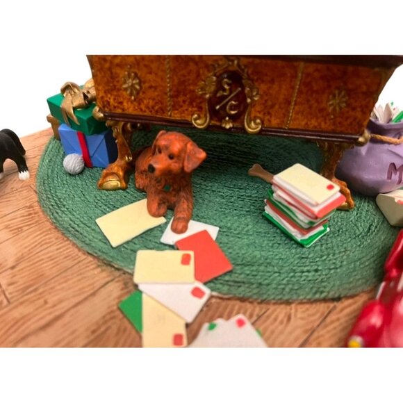 Hallmark Santas Desk, Office Figurine Ltd. Set Collectors Exclusive - Picture 4 of 10